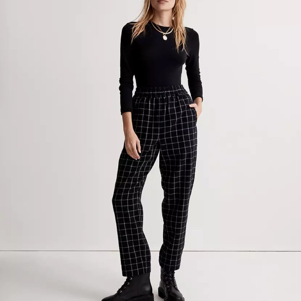 Madewell Huston Pull-On Tapered Pants in Plaid
